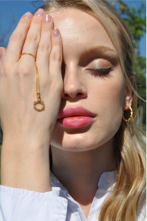 BAGET TAŞLI OVAL KOLYE