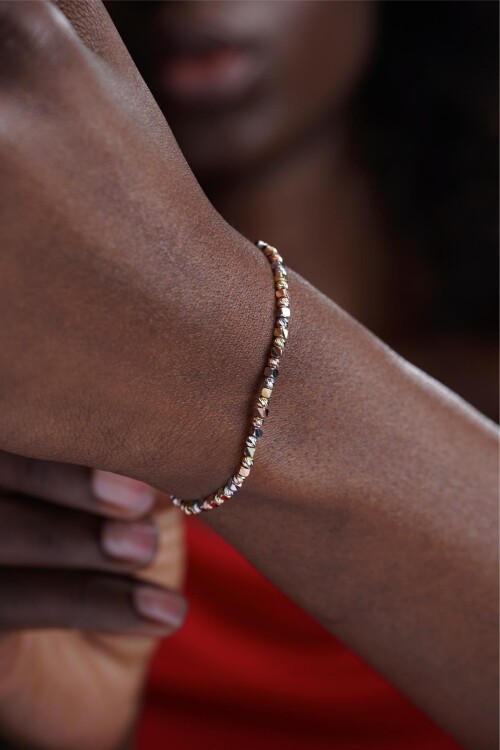 KÜPLÜ DORİKALI BİLEKLİK