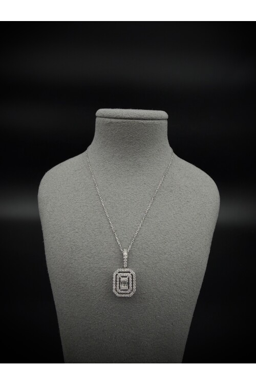 PIRLANTA BAGET ve YUVARLAK ÇİFT SIRA TAŞLI KOLYE