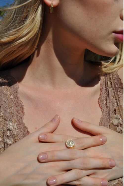 OVAL BAGET TAŞLI YÜZÜK