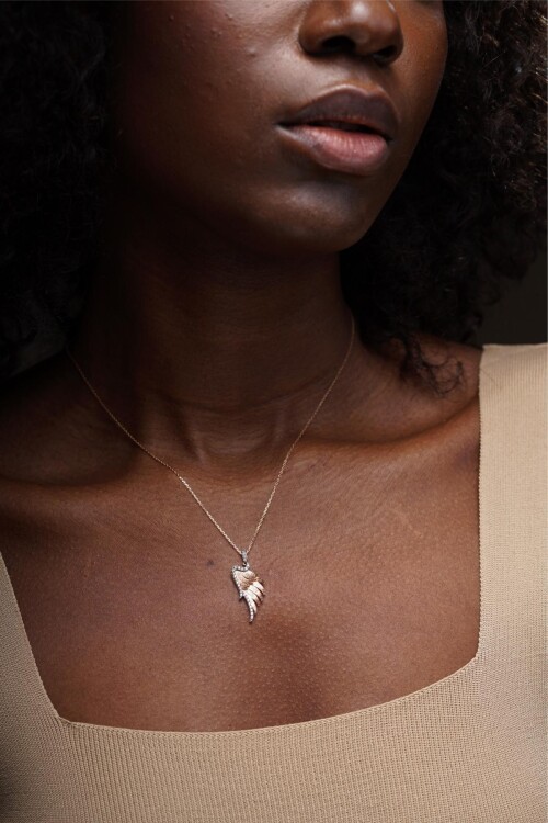 TAŞLI TEK KANAT KOLYE