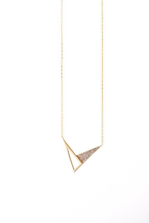 ÜÇGEN TAŞLI ZİNCİR KOLYE