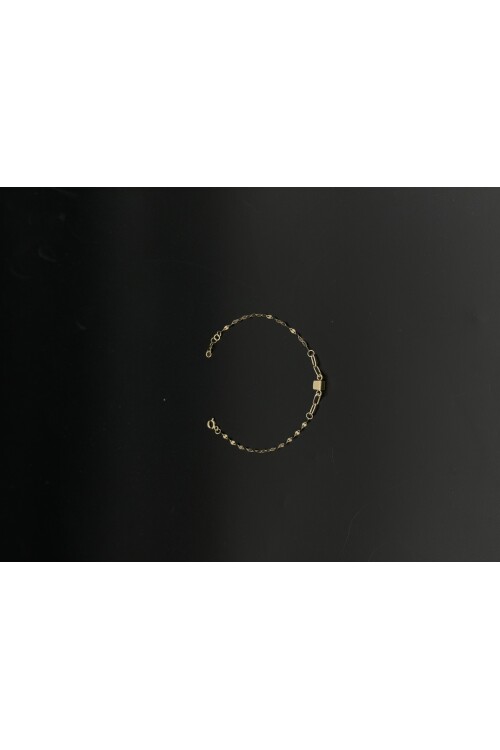 KÜP MODEL PULLU ZİNCİRLİ BİLEKLİK