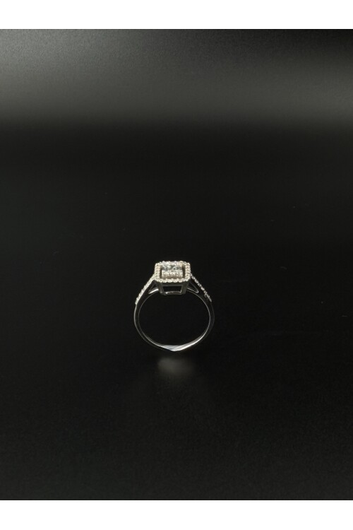 PIRLANTA BAGET ve YUVARLAK TAŞ YÜZÜK