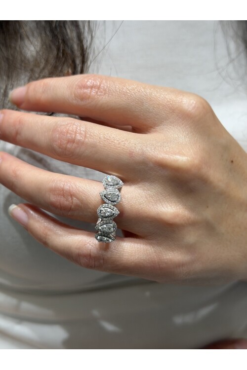 PIRLANTA DAMLA MODEL PAVE BEŞTAŞ YÜZÜK