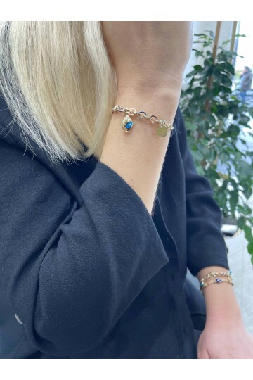 ÜÇ RENK BALIKLI SALLANTILI PULLU BİLEKLİK