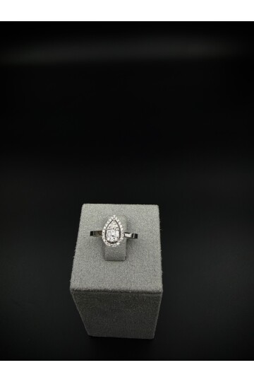 PIRLANTA DAMLA MODEL BAGET ve YUVARLAK TAŞ YÜZÜK